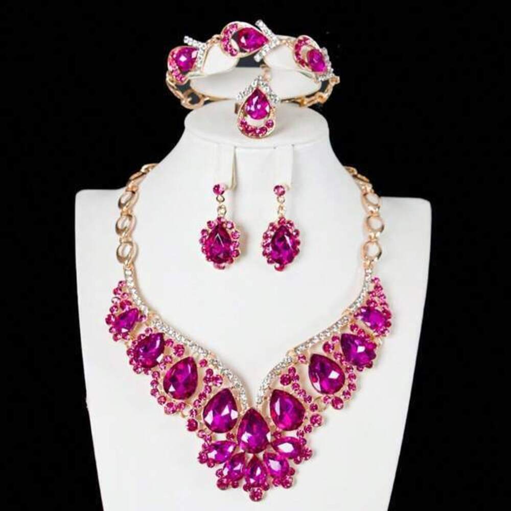 4PC Fashion Necklace Earrings Bracelet Set Collarbone Chain Dress Banque
